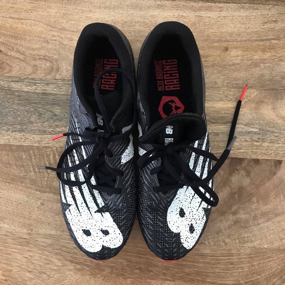 NEW BALANCE UNISEX XC SEVEN V2 SPIKELESS 7